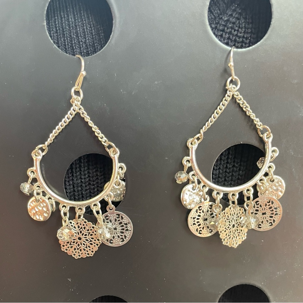 Dangle earrings